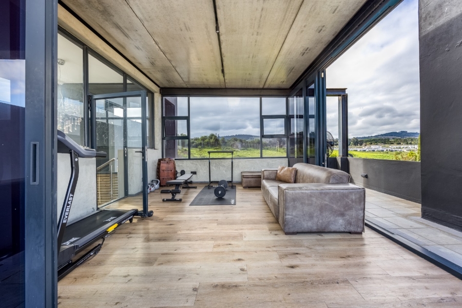 5 Bedroom Property for Sale in Deo Gracia Western Cape